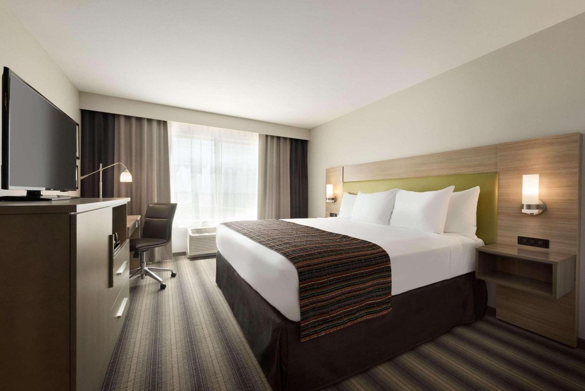 Country Inn & Suites By Radisson, Indianola, Ia Εξωτερικό φωτογραφία